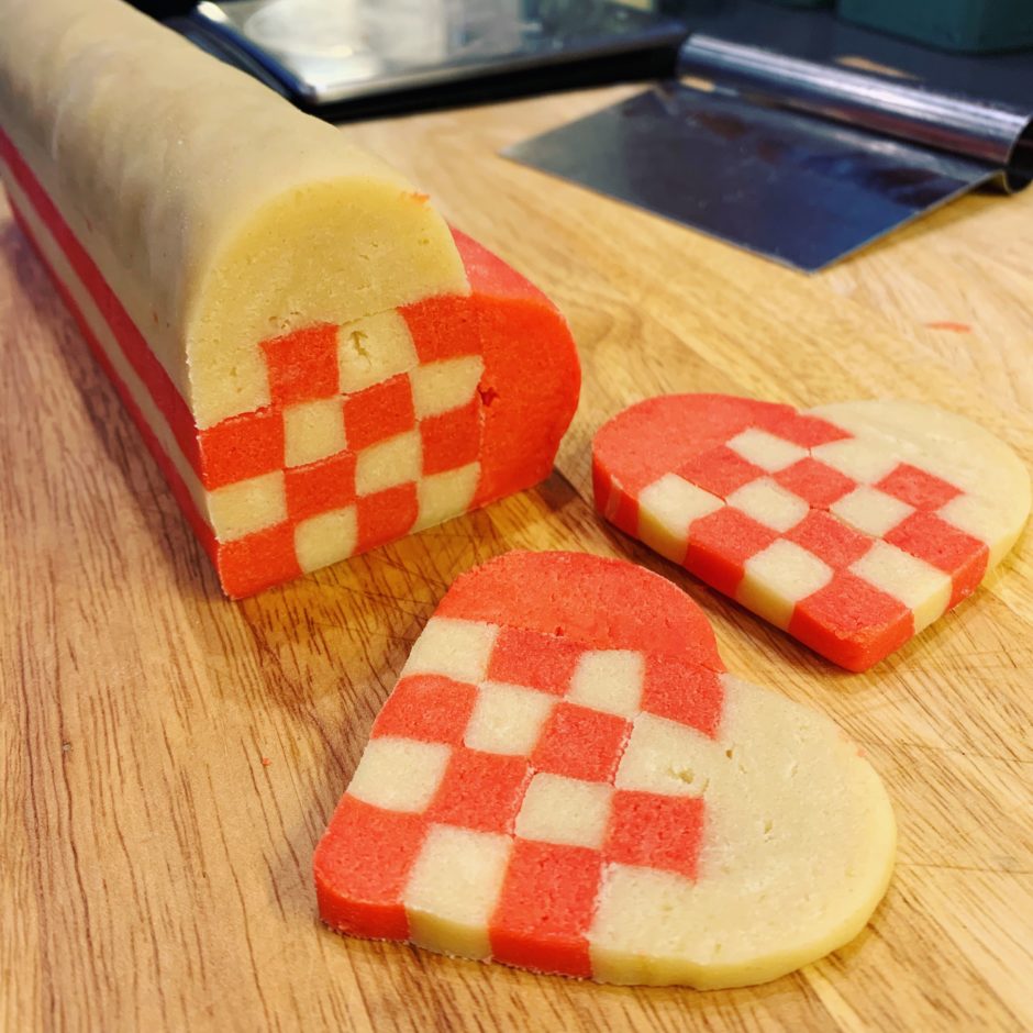 Scandinavian Heart Basket Cookies