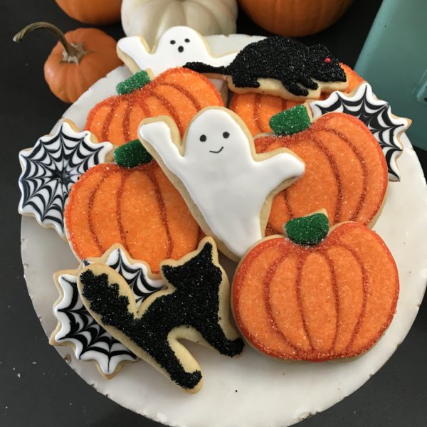 Sparkly Pumpkin Black and White Halloween Cookies Sparkly Pumpkin Black and White Halloween Cookies