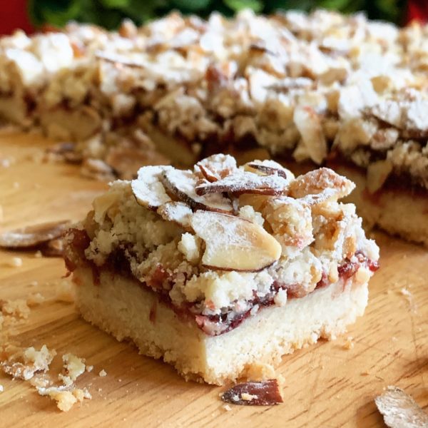 Lingonberry Shortbread Bars